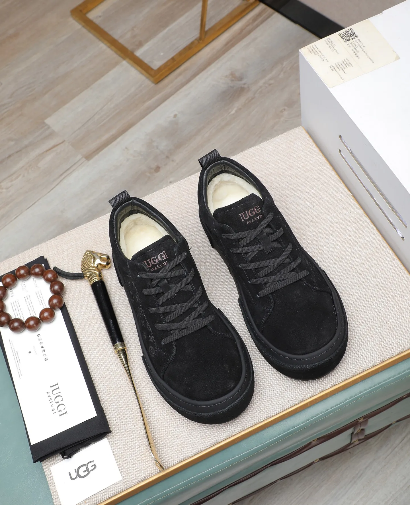 Men's shoes 💰620 IUGGI new retro presbyopia men's shoes, casual and versatile, full of high-end sense, fashionable, luxury and personalized style, joint model, retro presbyopia factor, full of handsome style, first layer suede cowhide, lining wool, rubber outsole, light and non-slip size: 39-44